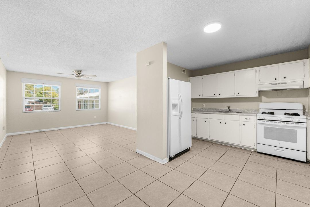 For Sale: $6,243,750 (0 beds, 0 baths, 33060 Square Feet)