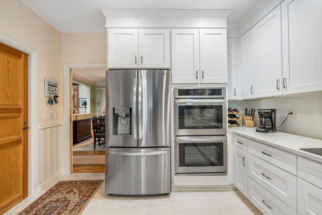 待售: $1,250,000 (3 贝兹, 2 浴室, 2542 平方英尺)