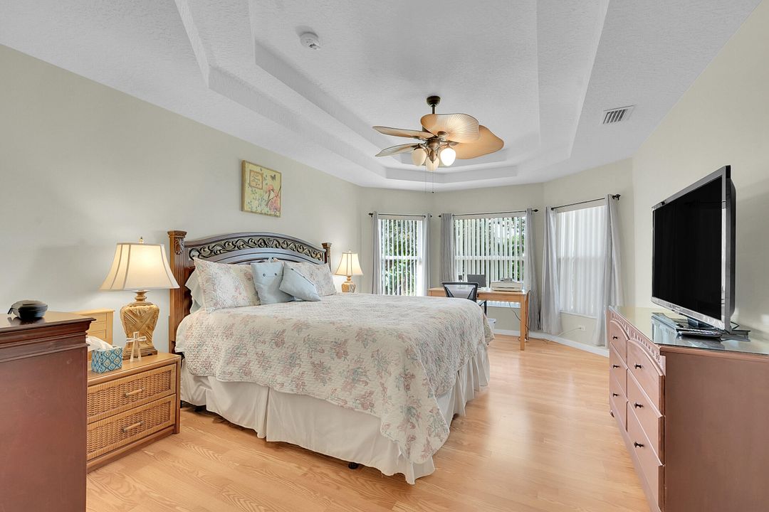 For Sale: $374,900 (3 beds, 2 baths, 1583 Square Feet)