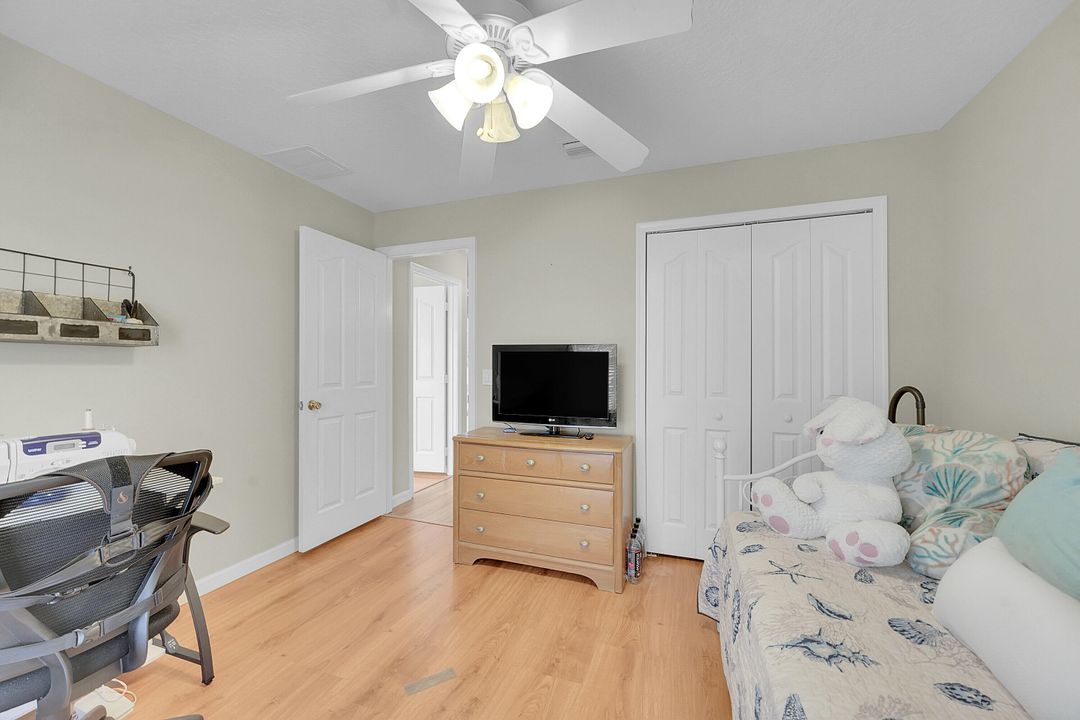 For Sale: $374,900 (3 beds, 2 baths, 1583 Square Feet)