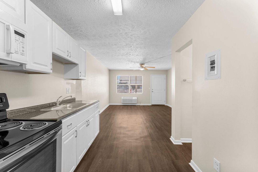 待售: $3,404,000 (0 贝兹, 0 浴室, 0 平方英尺)