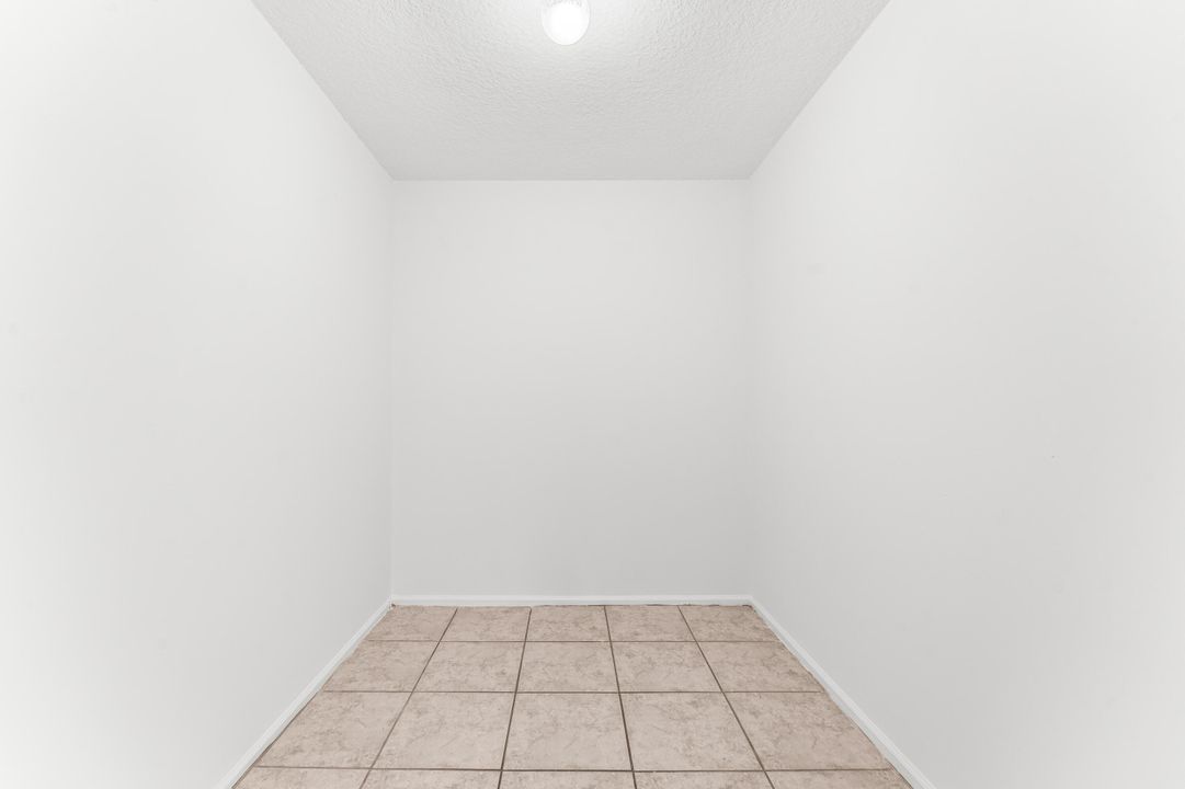 待售: $549,000 (3 贝兹, 2 浴室, 1641 平方英尺)