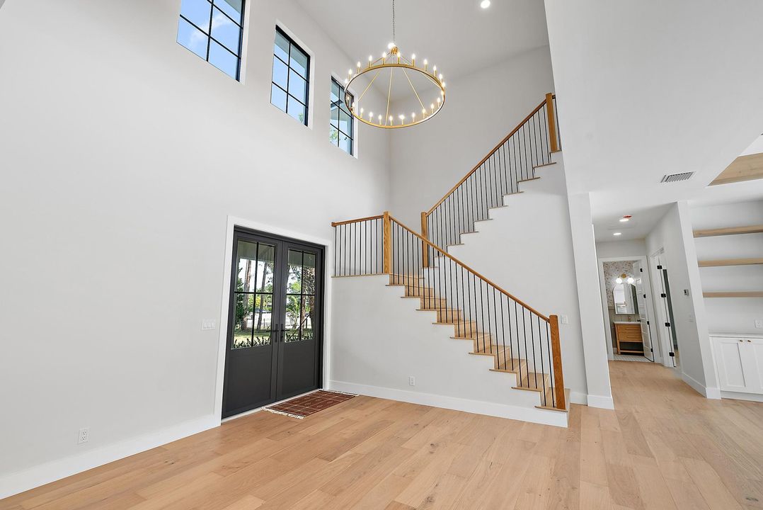 На продажу: $2,500,000 (5 спален, 4 ванн, 3832 Квадратных фут)