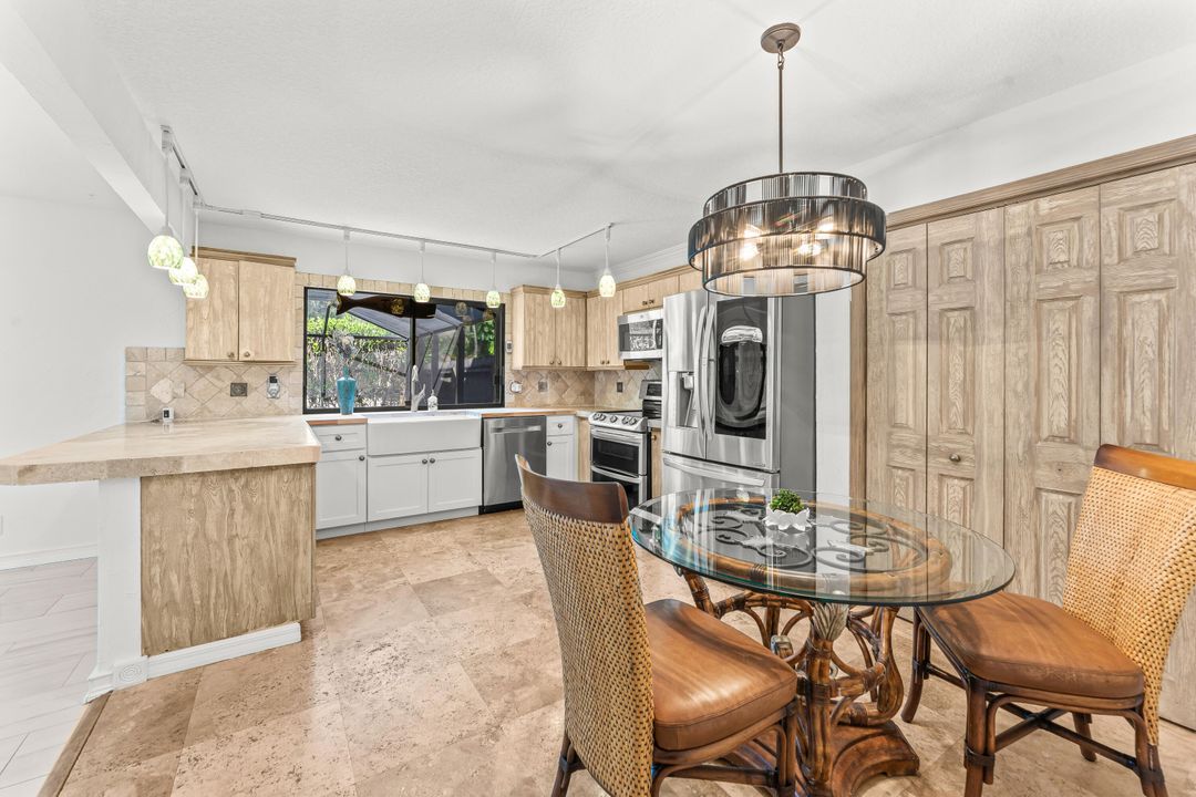 待售: $549,000 (3 贝兹, 2 浴室, 1641 平方英尺)