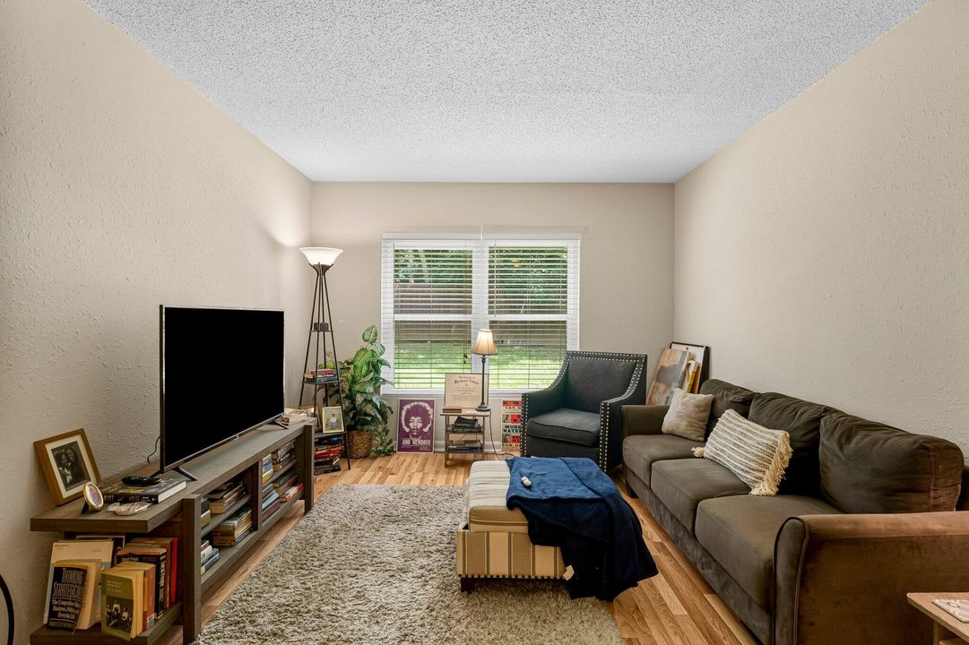 For Sale: $1,638,000 (0 beds, 0 baths, 10037 Square Feet)