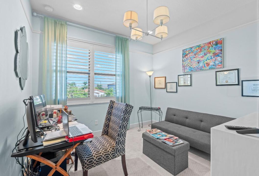 For Sale: $540,000 (3 beds, 2 baths, 1712 Square Feet)