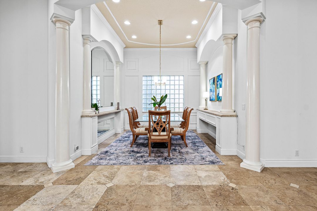 For Sale: $1,175,000 (3 beds, 2 baths, 2781 Square Feet)