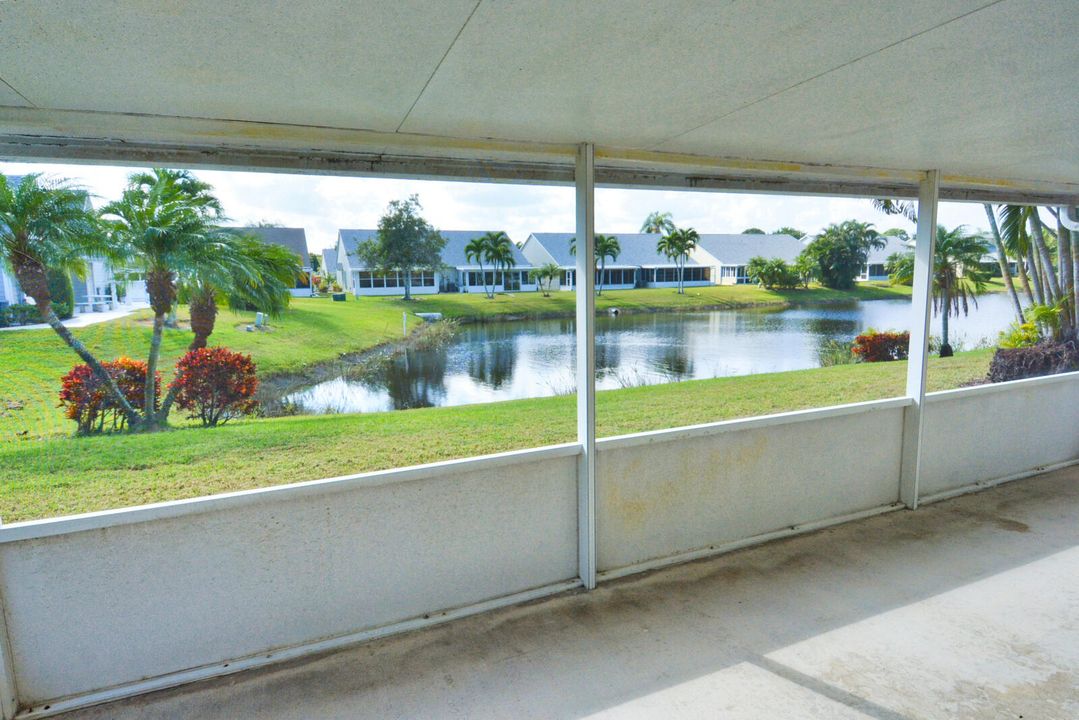 待售: $264,000 (2 贝兹, 2 浴室, 1181 平方英尺)