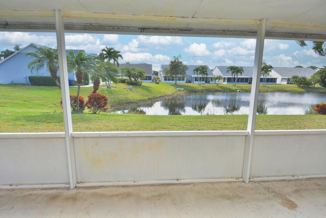 待售: $264,000 (2 贝兹, 2 浴室, 1181 平方英尺)