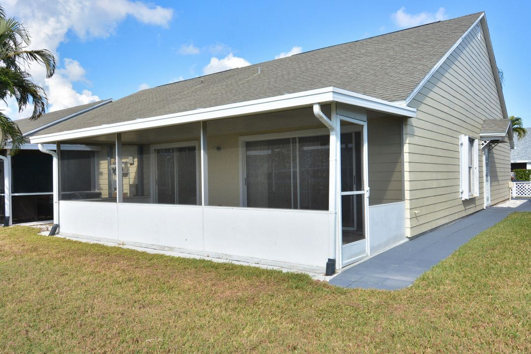 待售: $264,000 (2 贝兹, 2 浴室, 1181 平方英尺)