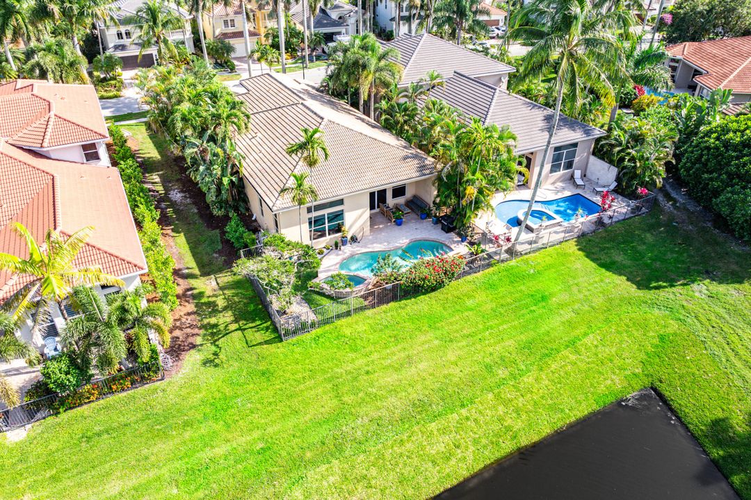 For Sale: $1,175,000 (3 beds, 2 baths, 2781 Square Feet)