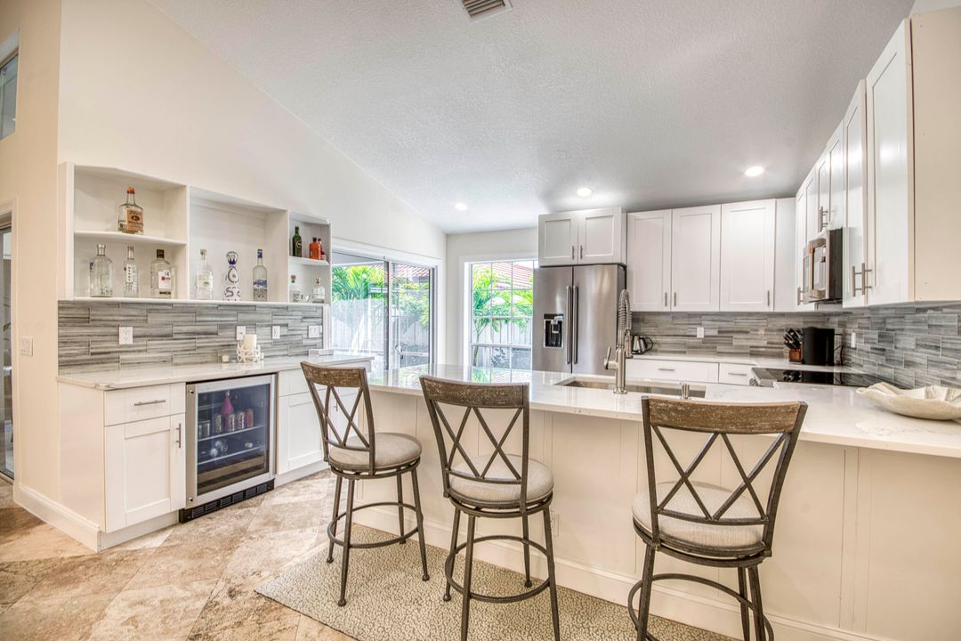 For Sale: $869,000 (3 beds, 3 baths, 1771 Square Feet)