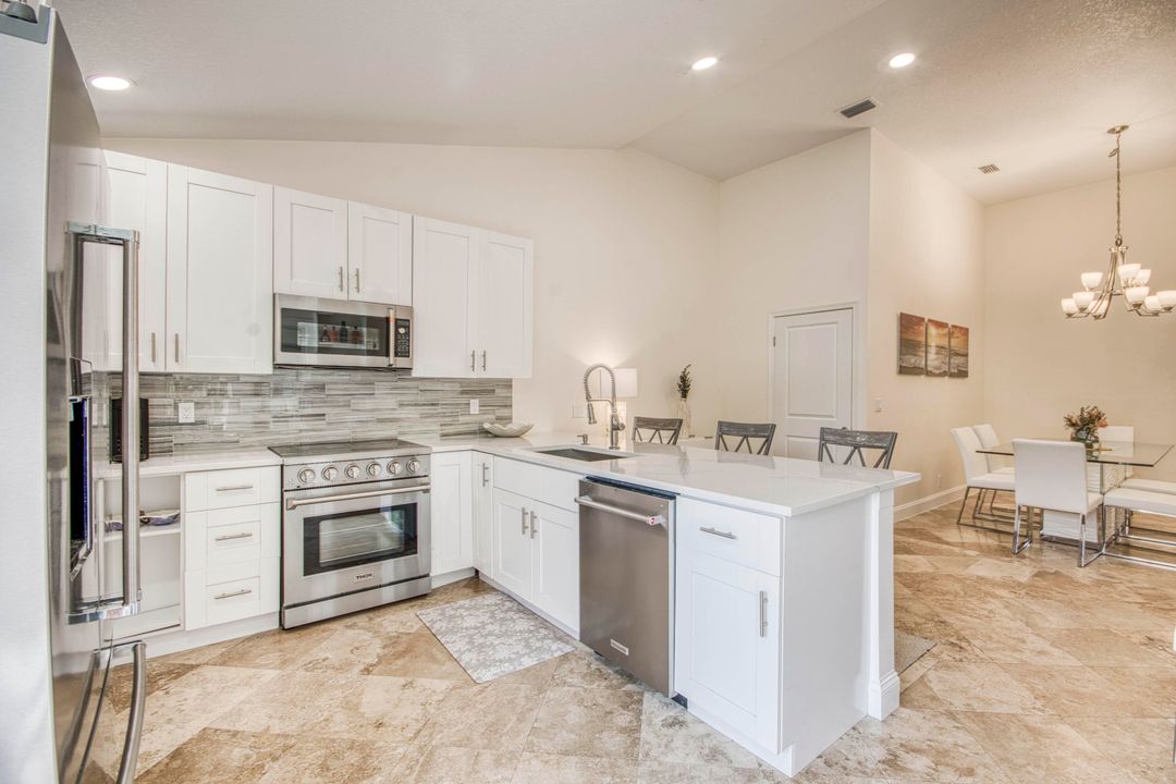 For Sale: $869,000 (3 beds, 3 baths, 1771 Square Feet)