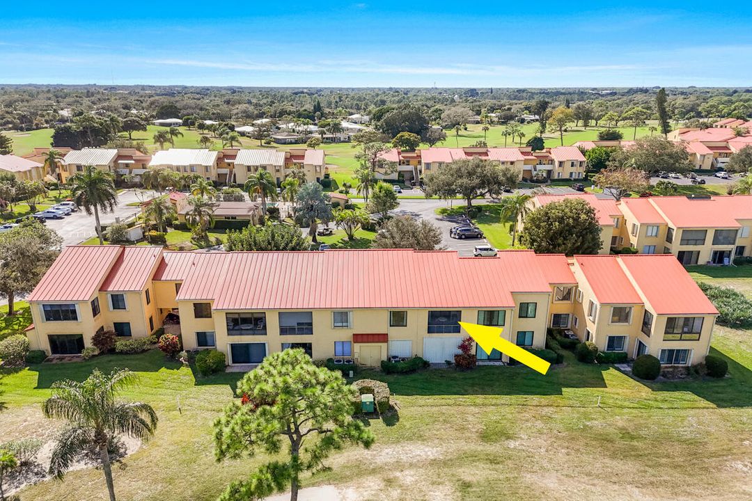 For Sale: $246,000 (2 beds, 2 baths, 1186 Square Feet)