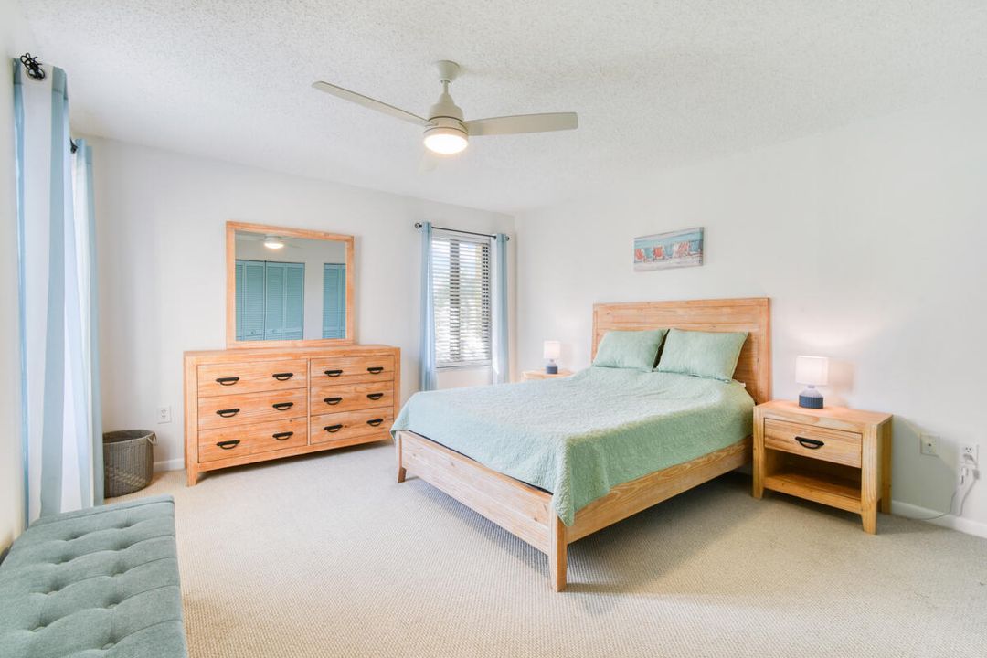 For Sale: $246,000 (2 beds, 2 baths, 1186 Square Feet)