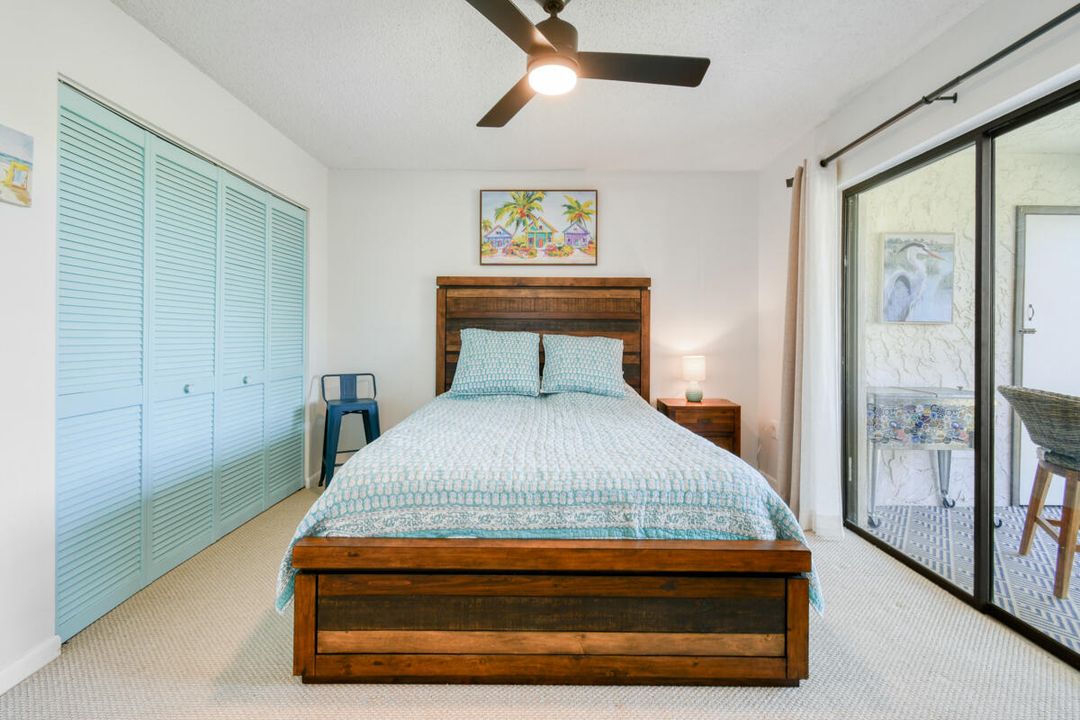 For Sale: $246,000 (2 beds, 2 baths, 1186 Square Feet)