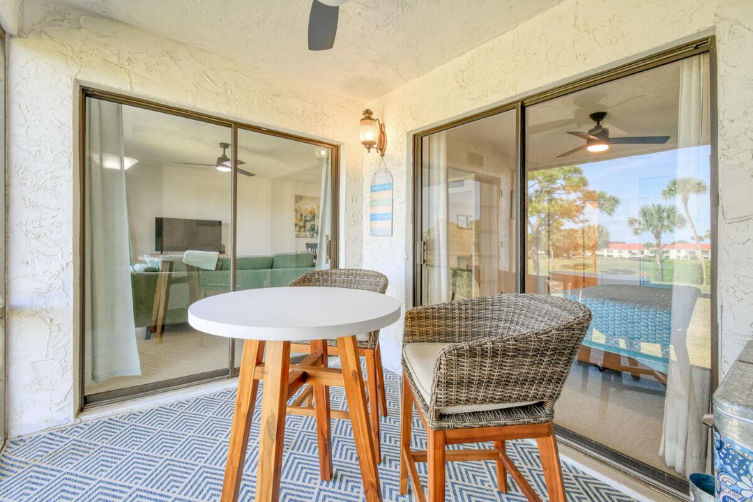 For Sale: $246,000 (2 beds, 2 baths, 1186 Square Feet)