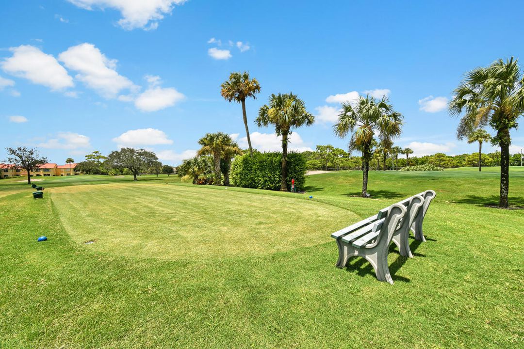 For Sale: $246,000 (2 beds, 2 baths, 1186 Square Feet)