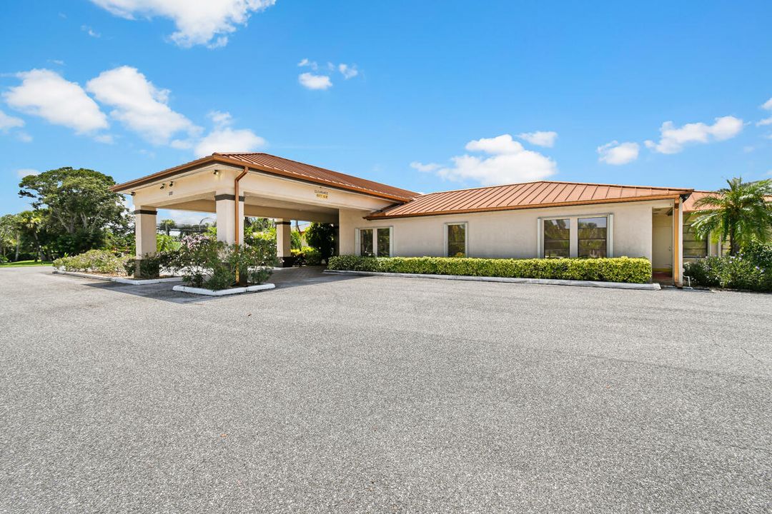 For Sale: $246,000 (2 beds, 2 baths, 1186 Square Feet)