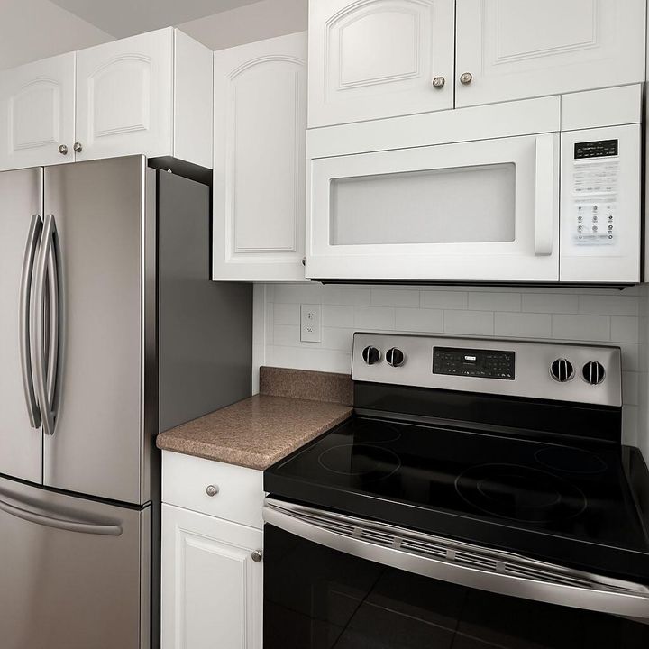 出租: $1,650 (1 贝兹, 1 浴室, 750 平方英尺)