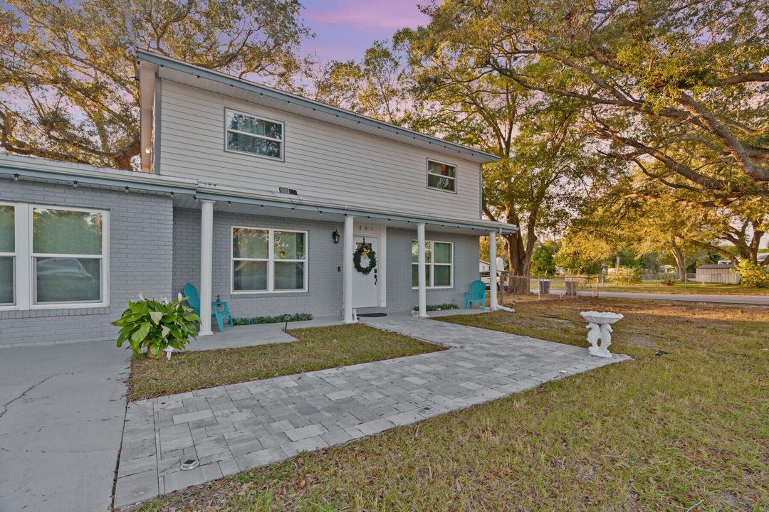 For Sale: $429,000 (4 beds, 3 baths, 2452 Square Feet)