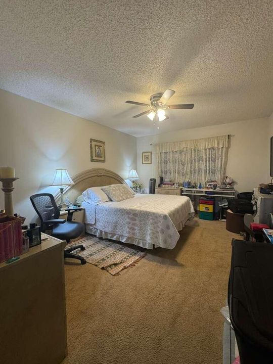 En Venta: $220,000 (2 camas, 2 baños, 1250 Pies cuadrados)