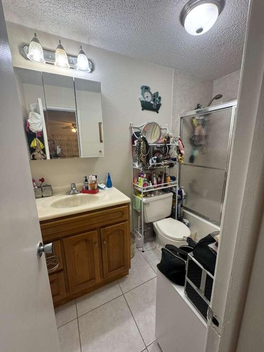 En Venta: $220,000 (2 camas, 2 baños, 1250 Pies cuadrados)