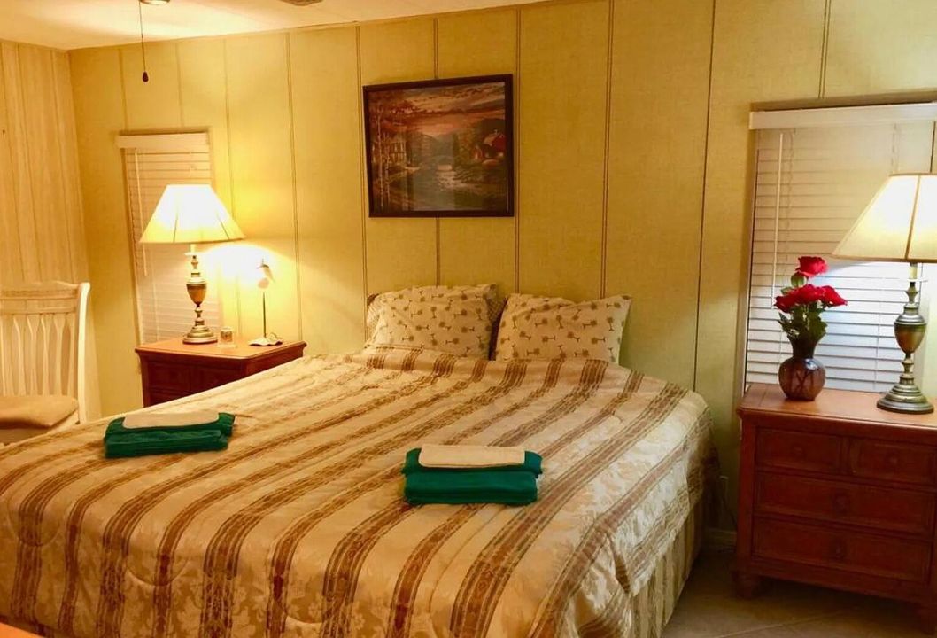 For Rent: $1,450 (2 beds, 2 baths, 1392 Square Feet)