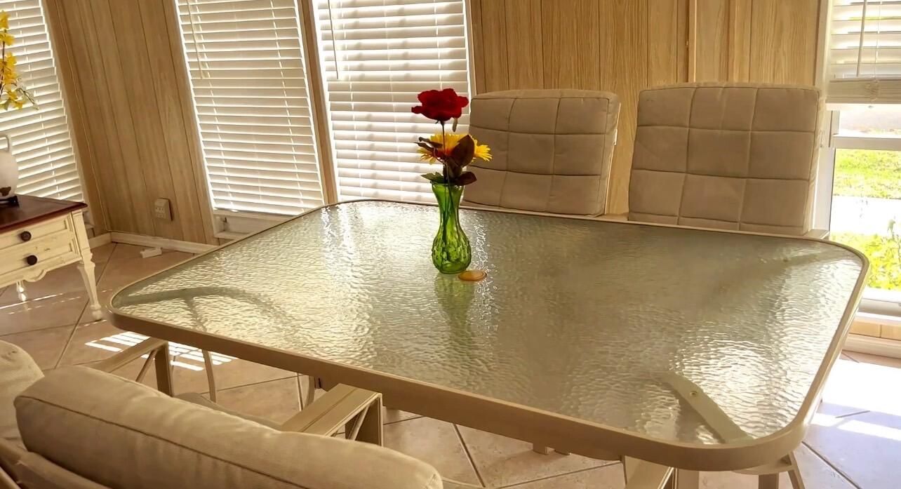 For Rent: $1,450 (2 beds, 2 baths, 1392 Square Feet)