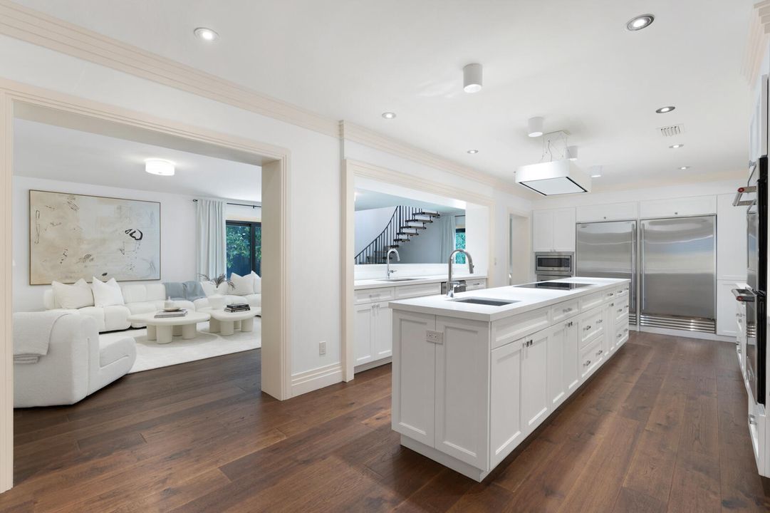 For Rent: $80,000 (4 beds, 4 baths, 3279 Square Feet)