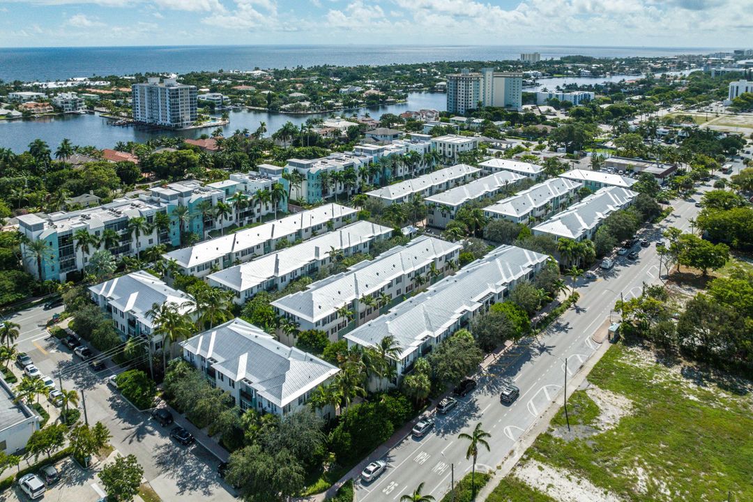 待售: $995,000 (3 贝兹, 3 浴室, 2046 平方英尺)