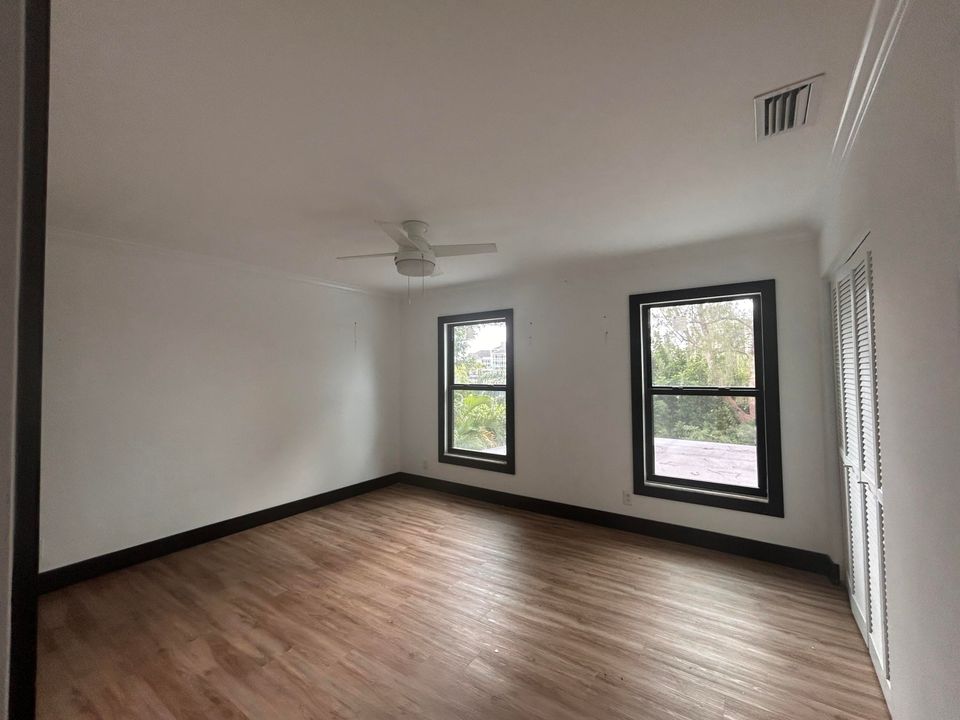 На продажу: $1,099,900 (4 спален, 3 ванн, 3168 Квадратных фут)