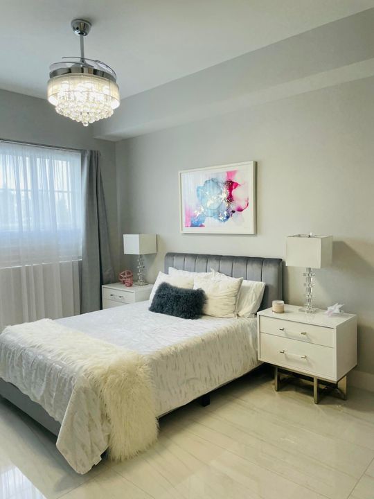 На продажу: $998,000 (2 спален, 2 ванн, 1151 Квадратных фут)