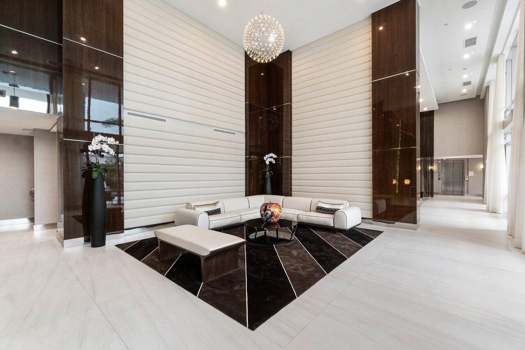 На продажу: $998,000 (2 спален, 2 ванн, 1151 Квадратных фут)