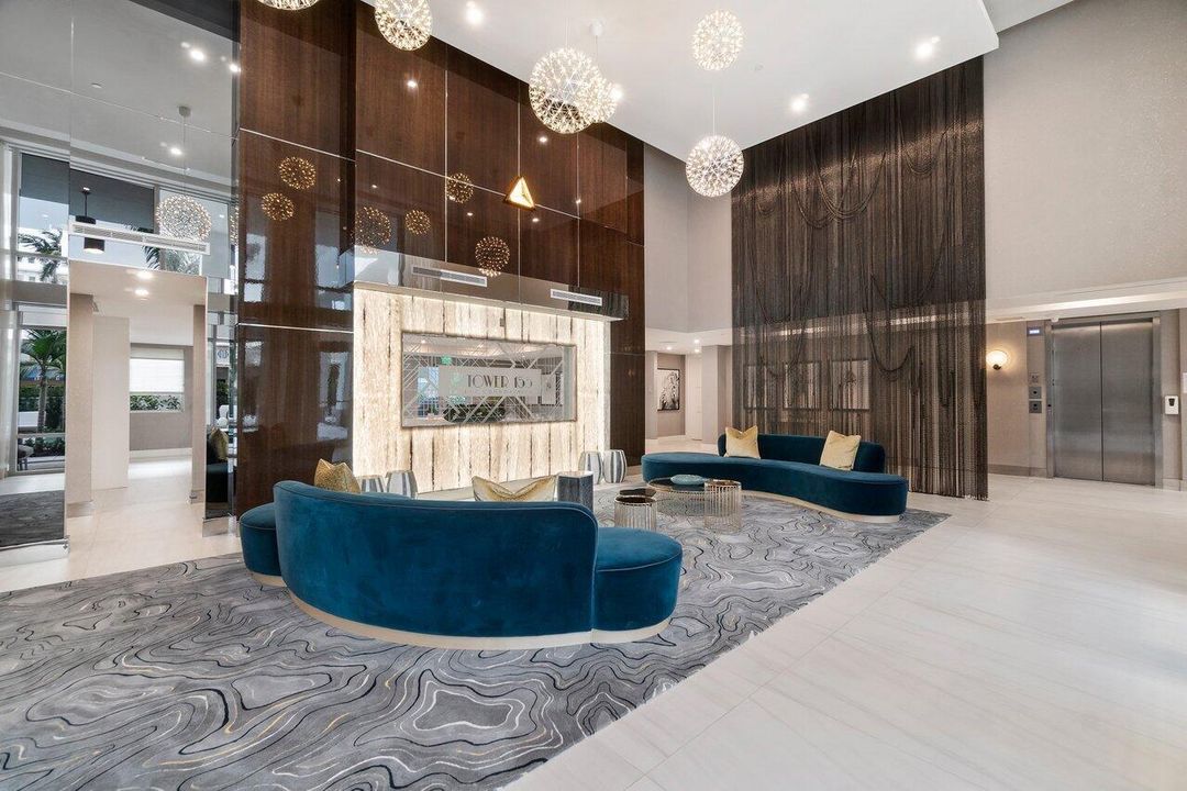 На продажу: $998,000 (2 спален, 2 ванн, 1151 Квадратных фут)