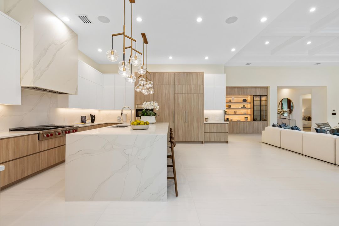 En Venta: $9,995,000 (4 camas, 4 baños, 5694 Pies cuadrados)