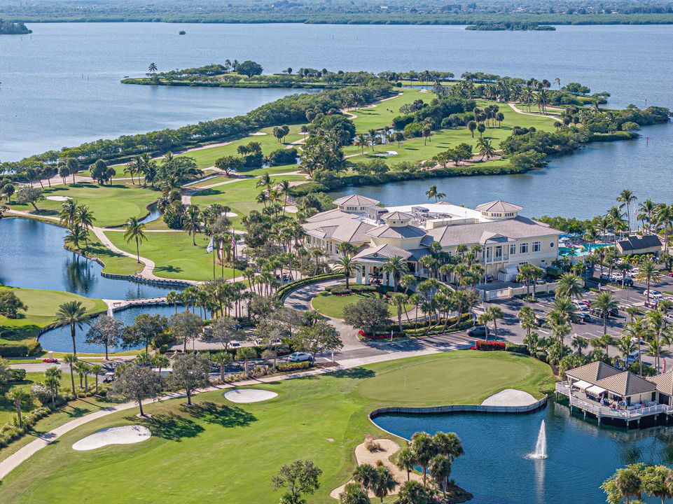 En Venta: $1,250,000 (3 camas, 2 baños, 2603 Pies cuadrados)