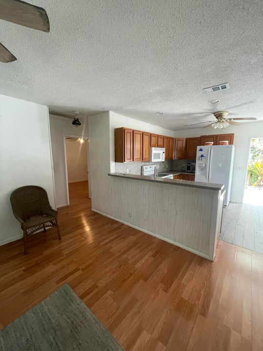 待售: $650,000 (0 贝兹, 0 浴室, 1871 平方英尺)