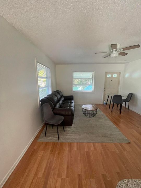 待售: $650,000 (0 贝兹, 0 浴室, 1871 平方英尺)