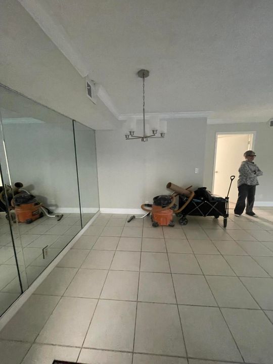 For Sale: $245,000 (2 beds, 2 baths, 1130 Square Feet)