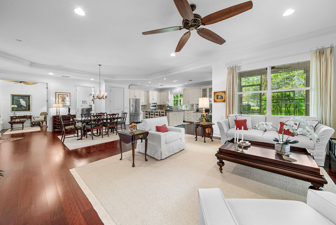 For Sale: $985,000 (2 beds, 2 baths, 2124 Square Feet)