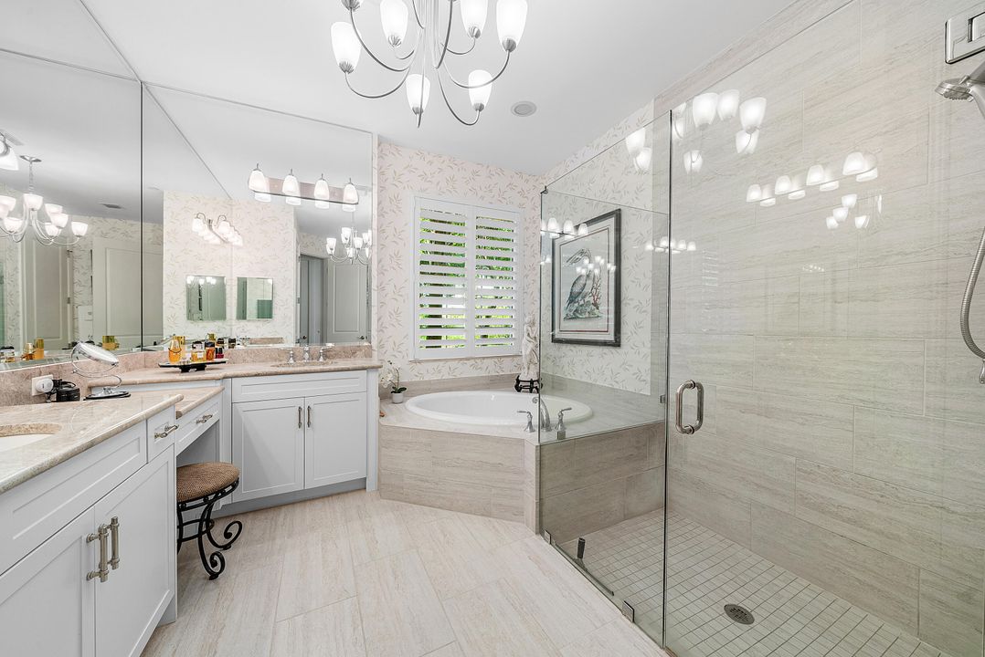 For Sale: $985,000 (2 beds, 2 baths, 2124 Square Feet)