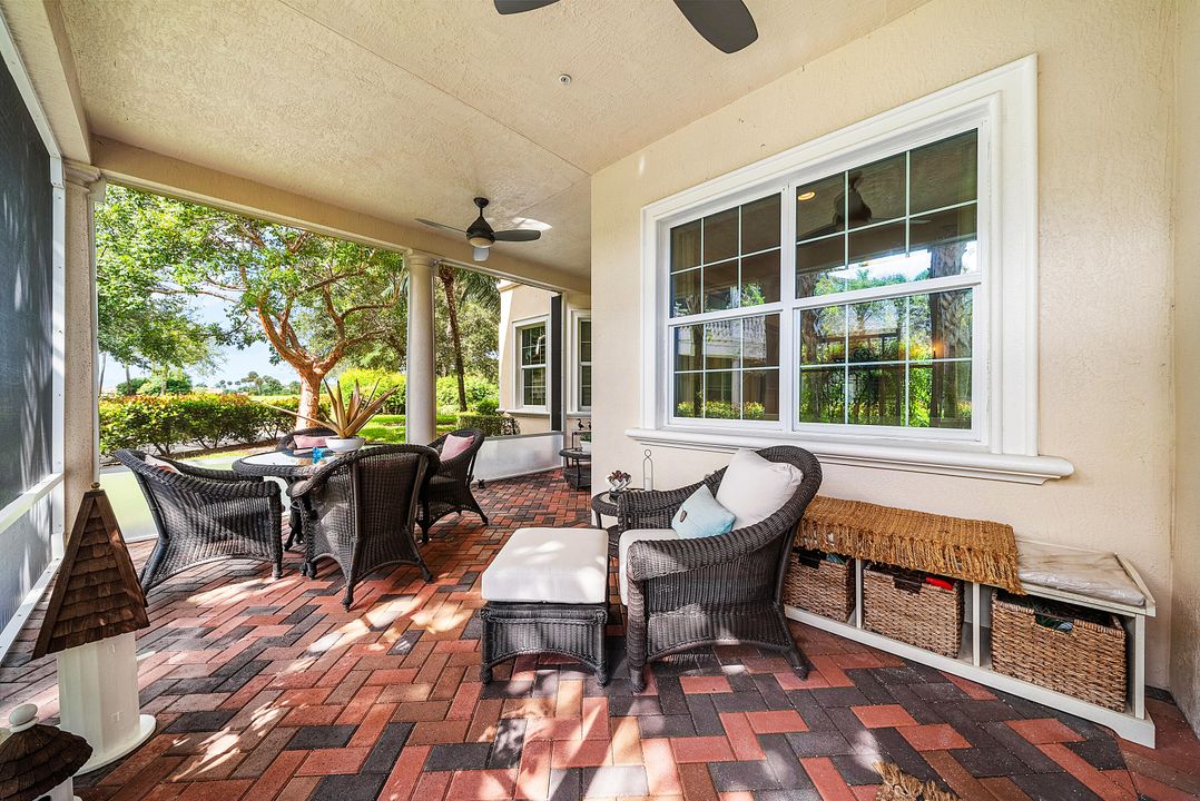 For Sale: $985,000 (2 beds, 2 baths, 2124 Square Feet)