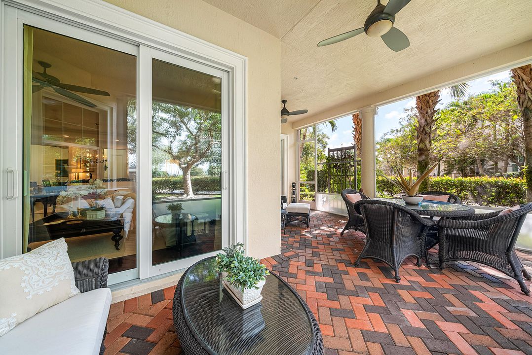 For Sale: $985,000 (2 beds, 2 baths, 2124 Square Feet)