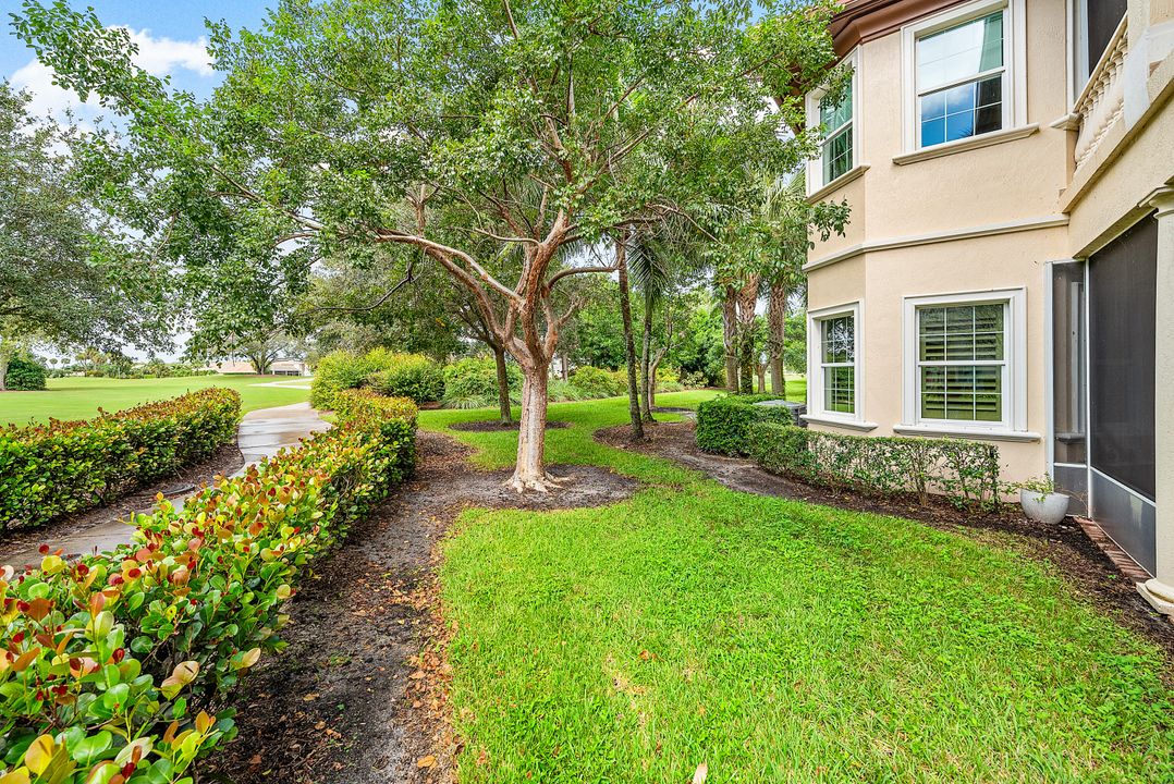 For Sale: $985,000 (2 beds, 2 baths, 2124 Square Feet)