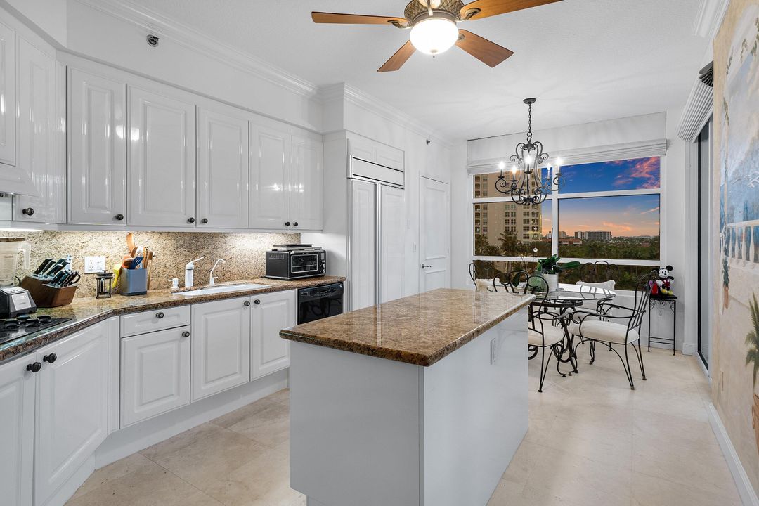 For Sale: $2,250,000 (3 beds, 3 baths, 2661 Square Feet)