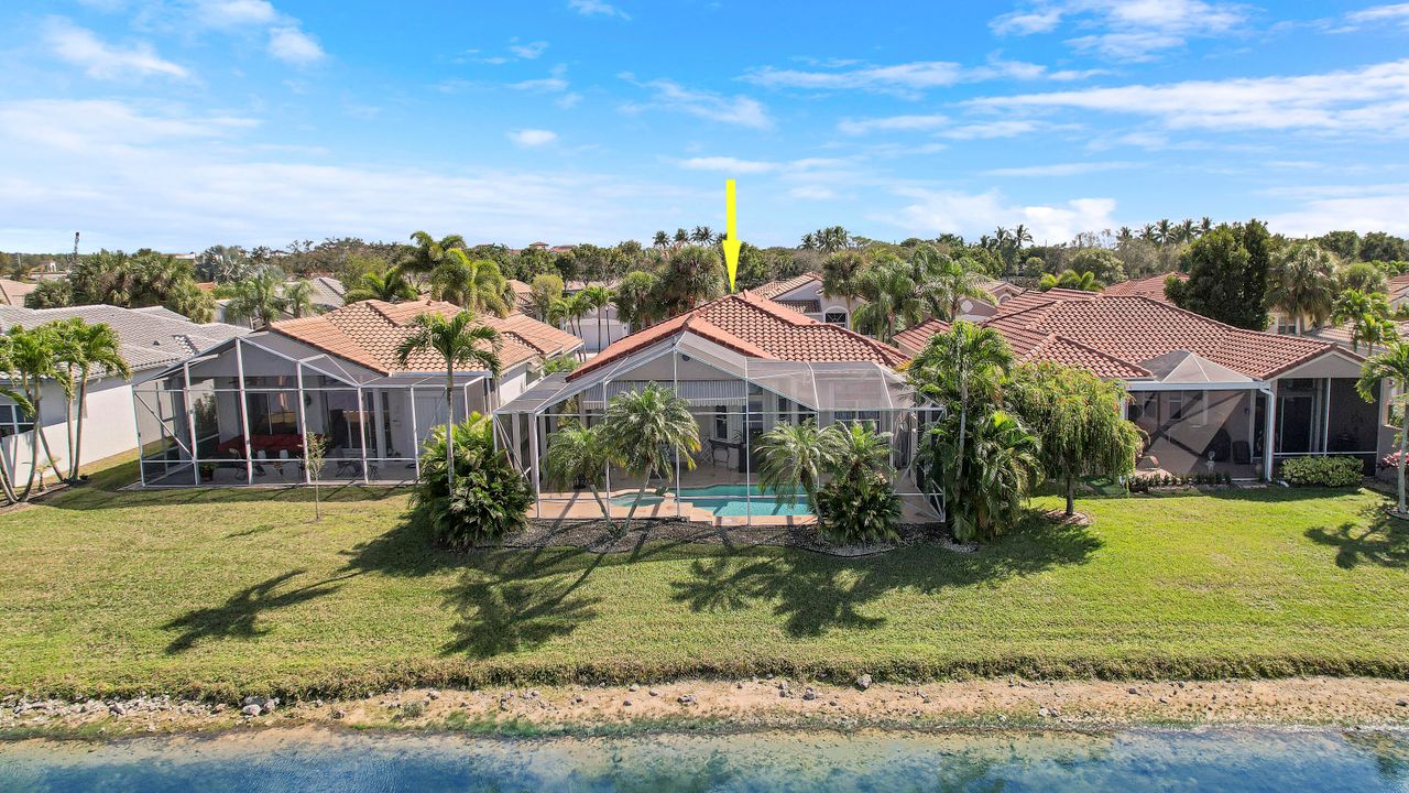 En Venta: $590,000 (3 camas, 2 baños, 2175 Pies cuadrados)