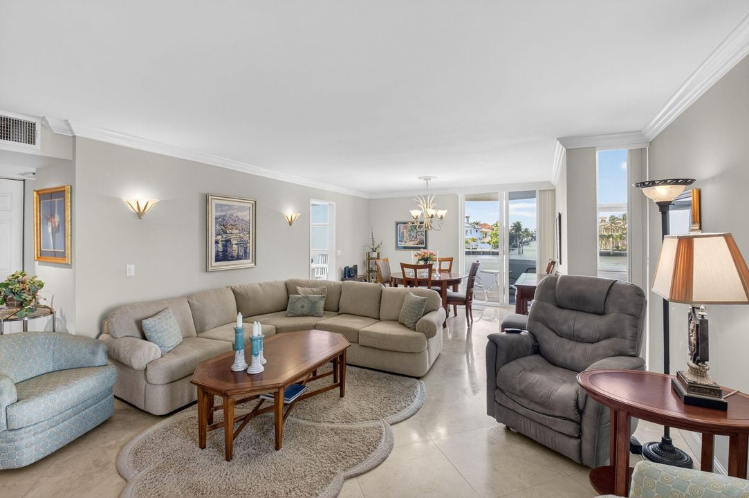 En Venta: $643,000 (2 camas, 2 baños, 1482 Pies cuadrados)