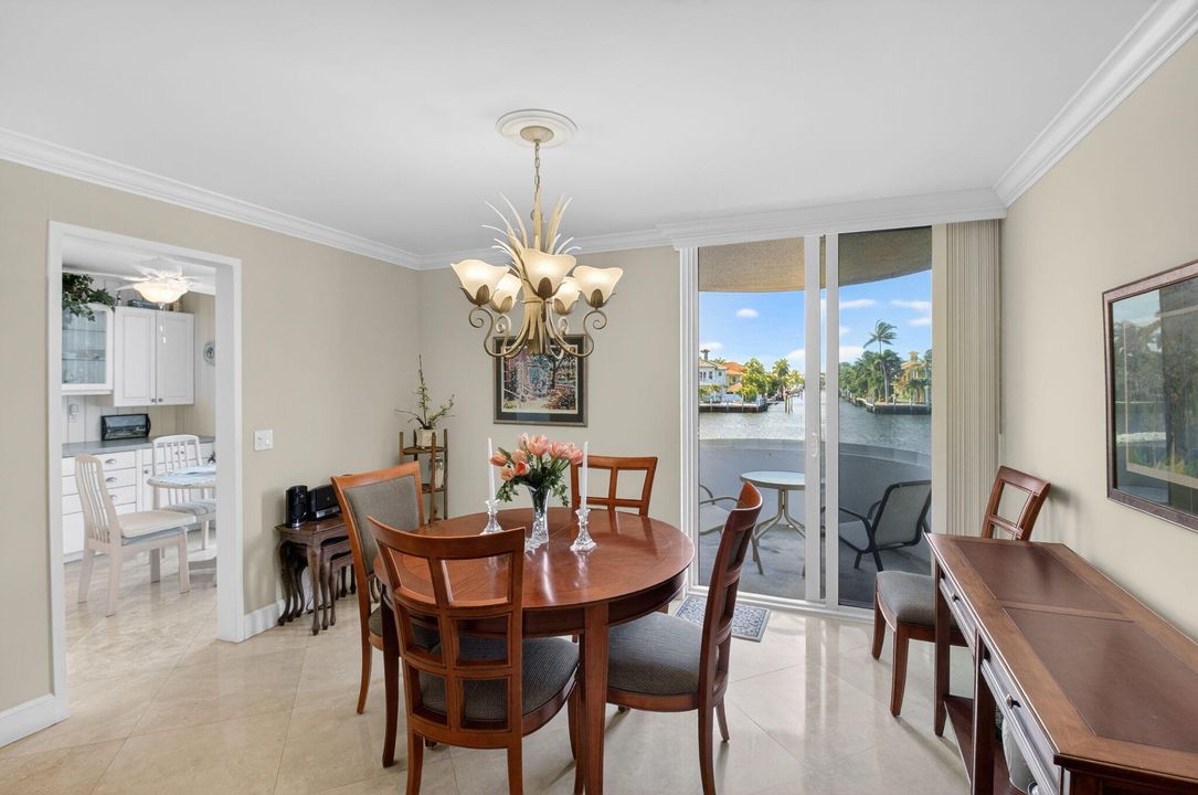 En Venta: $643,000 (2 camas, 2 baños, 1482 Pies cuadrados)