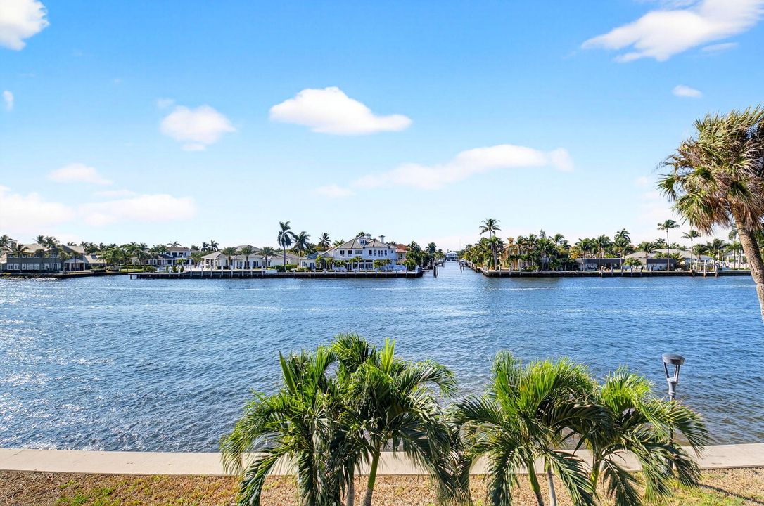 En Venta: $643,000 (2 camas, 2 baños, 1482 Pies cuadrados)